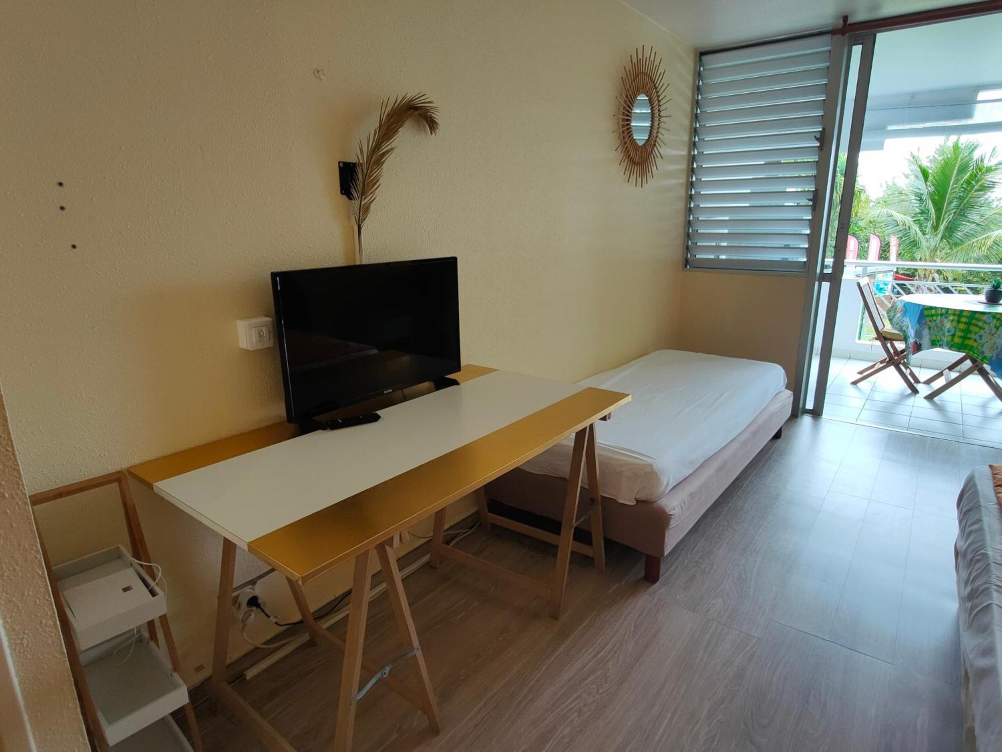 Studio Vue Mer, Pieds Dans L'Eau Le Gosier  Exterior photo