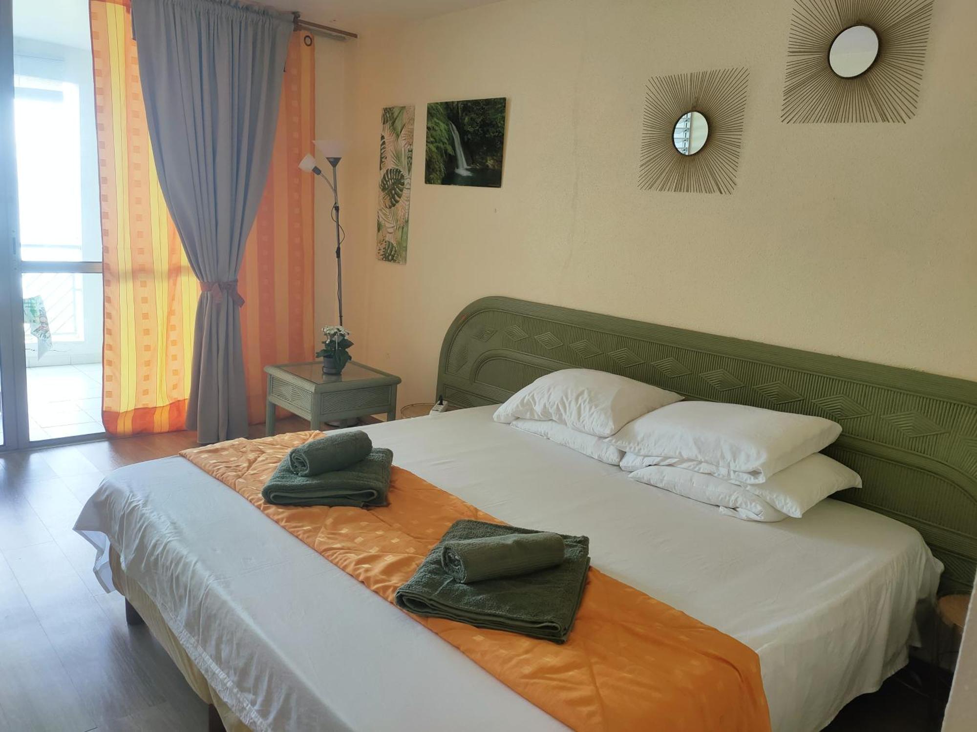 Studio Vue Mer, Pieds Dans L'Eau Le Gosier  Exterior photo